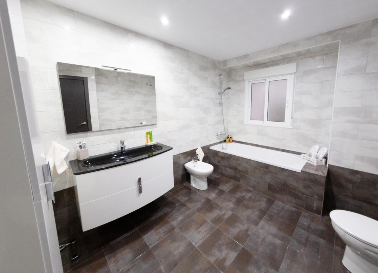 Luxury New Apartment City Centre & Beach, アリカンテ エクステリア 写真