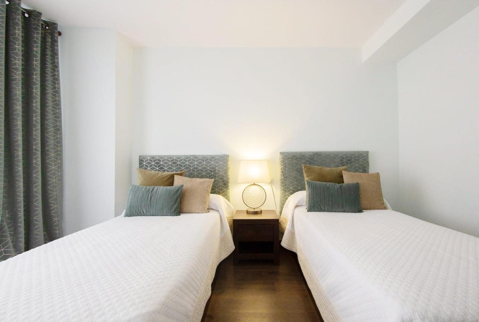 Luxury New Apartment City Centre & Beach, アリカンテ エクステリア 写真